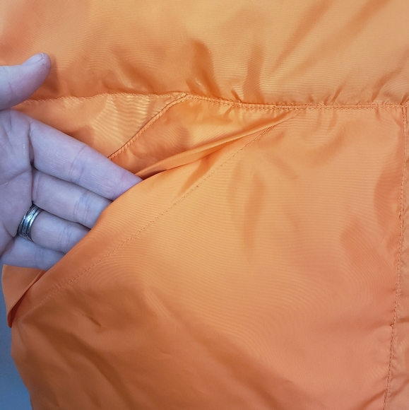 LL Bean Goose down puffer vest Reversible Sz S - Picture 2 of 14